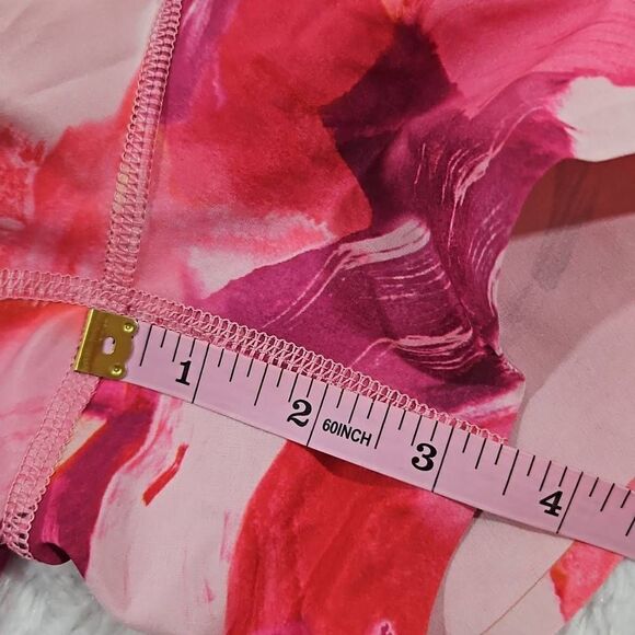 NWOT Athleta printed run with it 3.5 in short women's XL Pink Purple Painted Ene - Picture 5 of 9